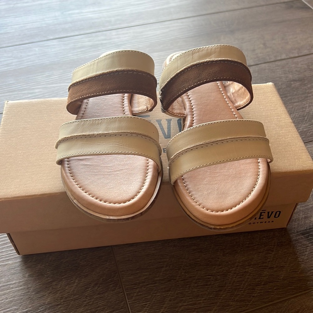Crevo Simone Leather Sandal